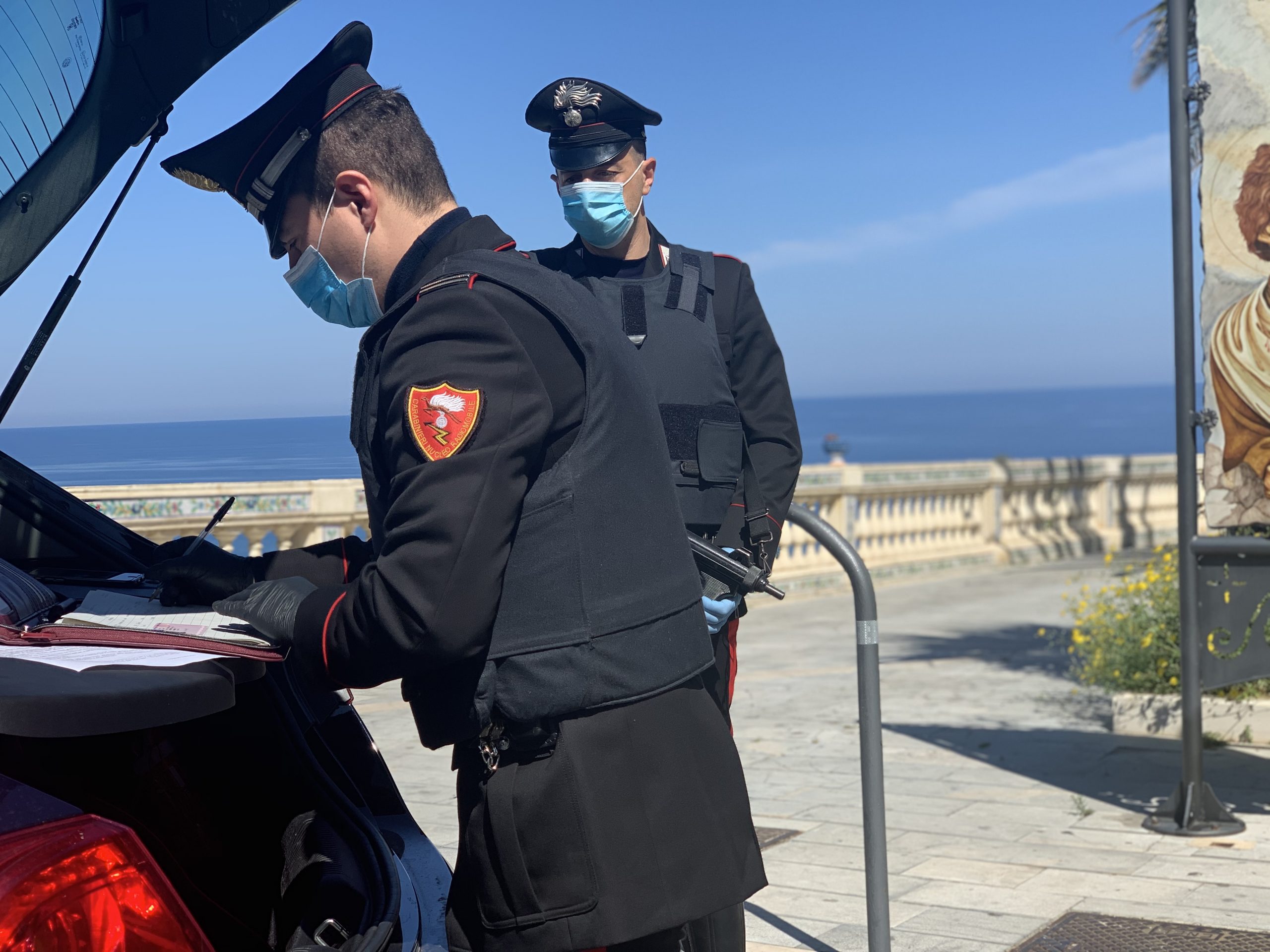 Santo Stefano di Camastra, scoperta una discarica abusiva