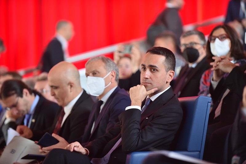 Di Maio sente Kuleba “Ogni sforzo per sbloccare export grano”