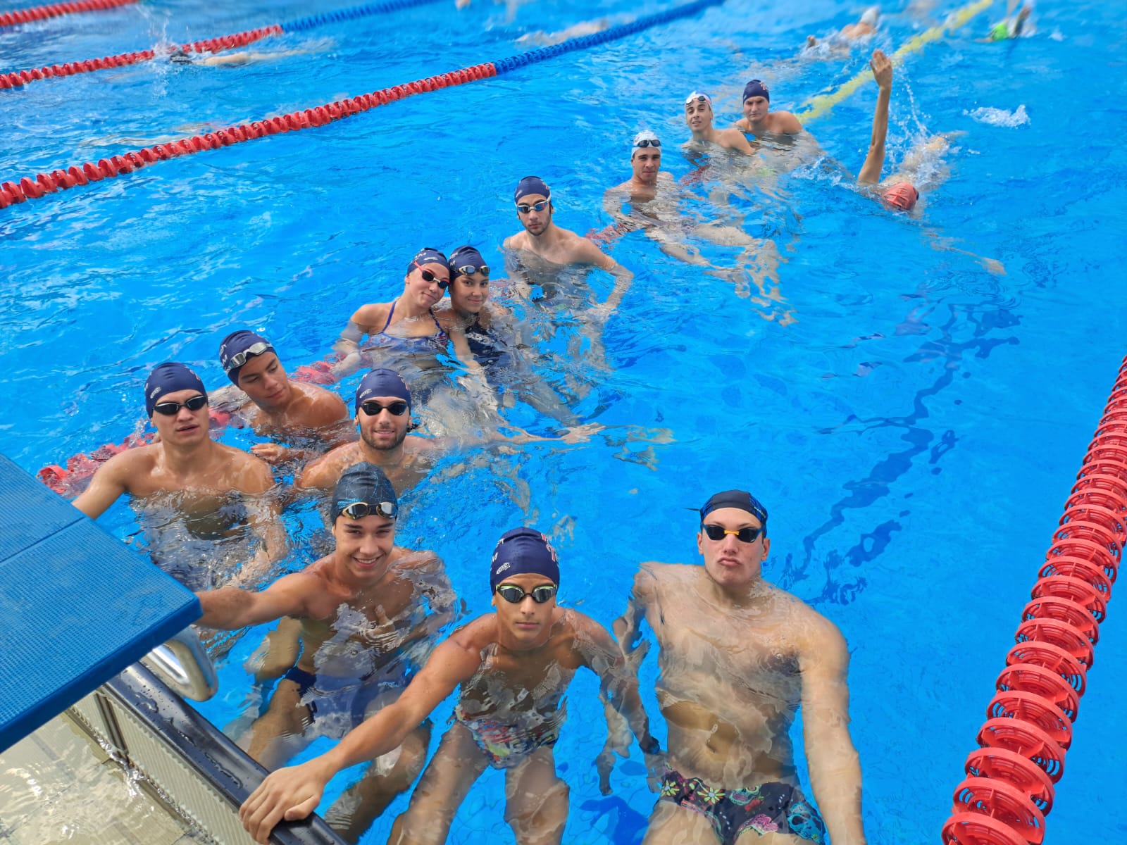 NUOTO – Power Team sugli scudi a Cosenza. Grifò si qualifica per gli assoluti