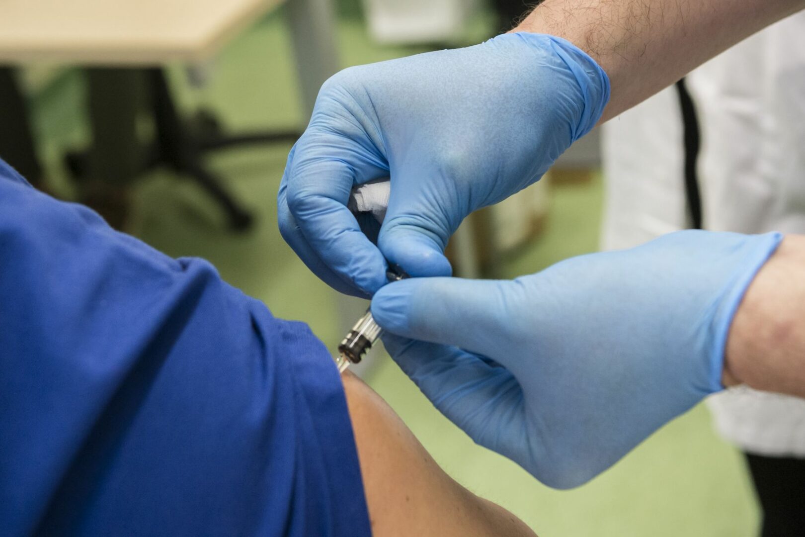 Covid, in Sicilia 3.521 nuovi casi e 8 morti