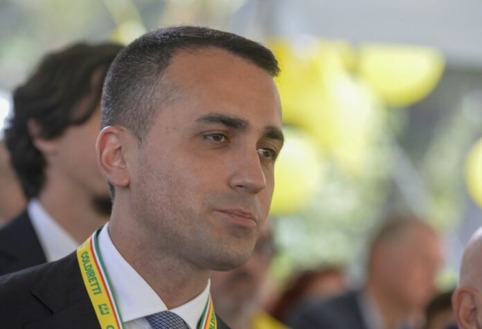 Elezioni, Di Maio sigla accordo con Tabacci