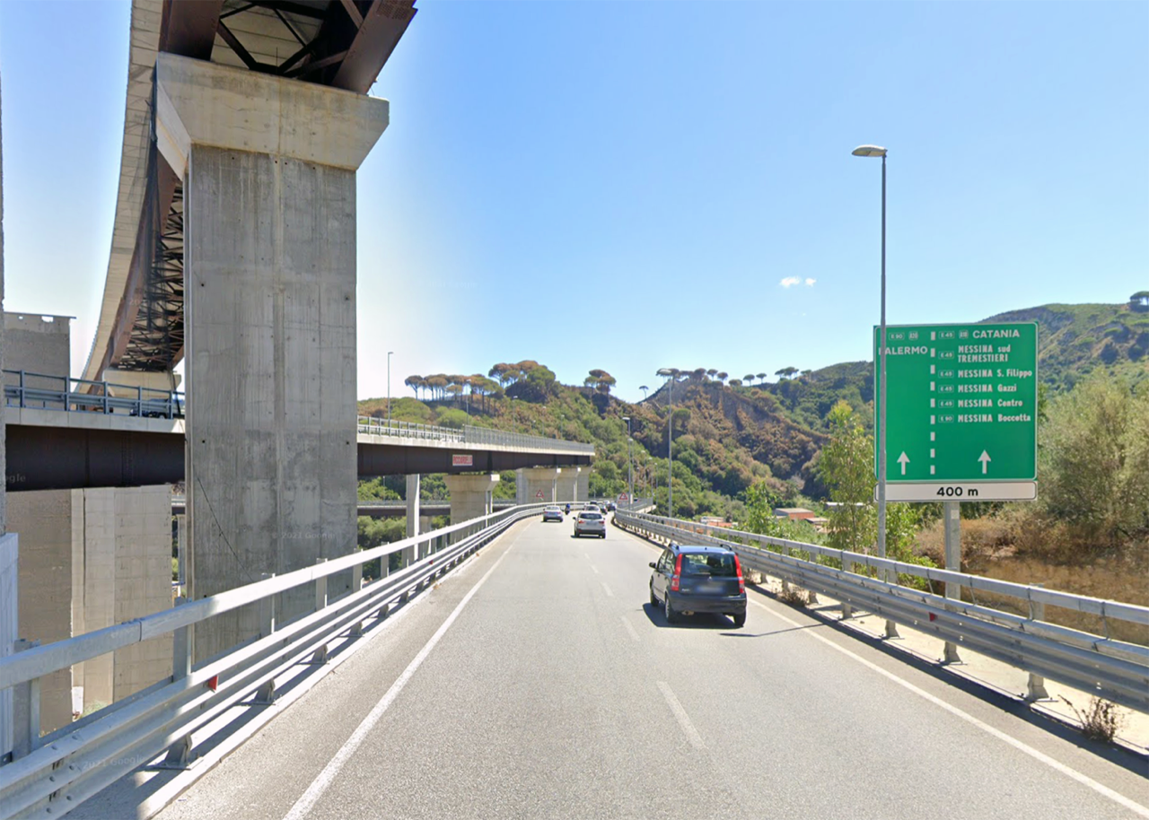 Svincolo di Giostra, pavimentazione e viabilità