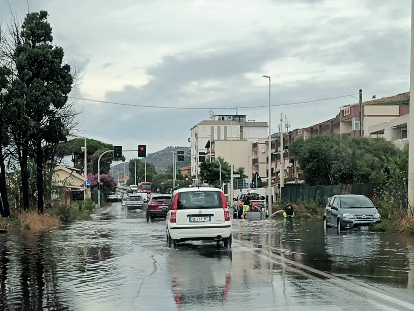 Acquazzone allaga Messina, in pochi minuti 52mm di pioggia