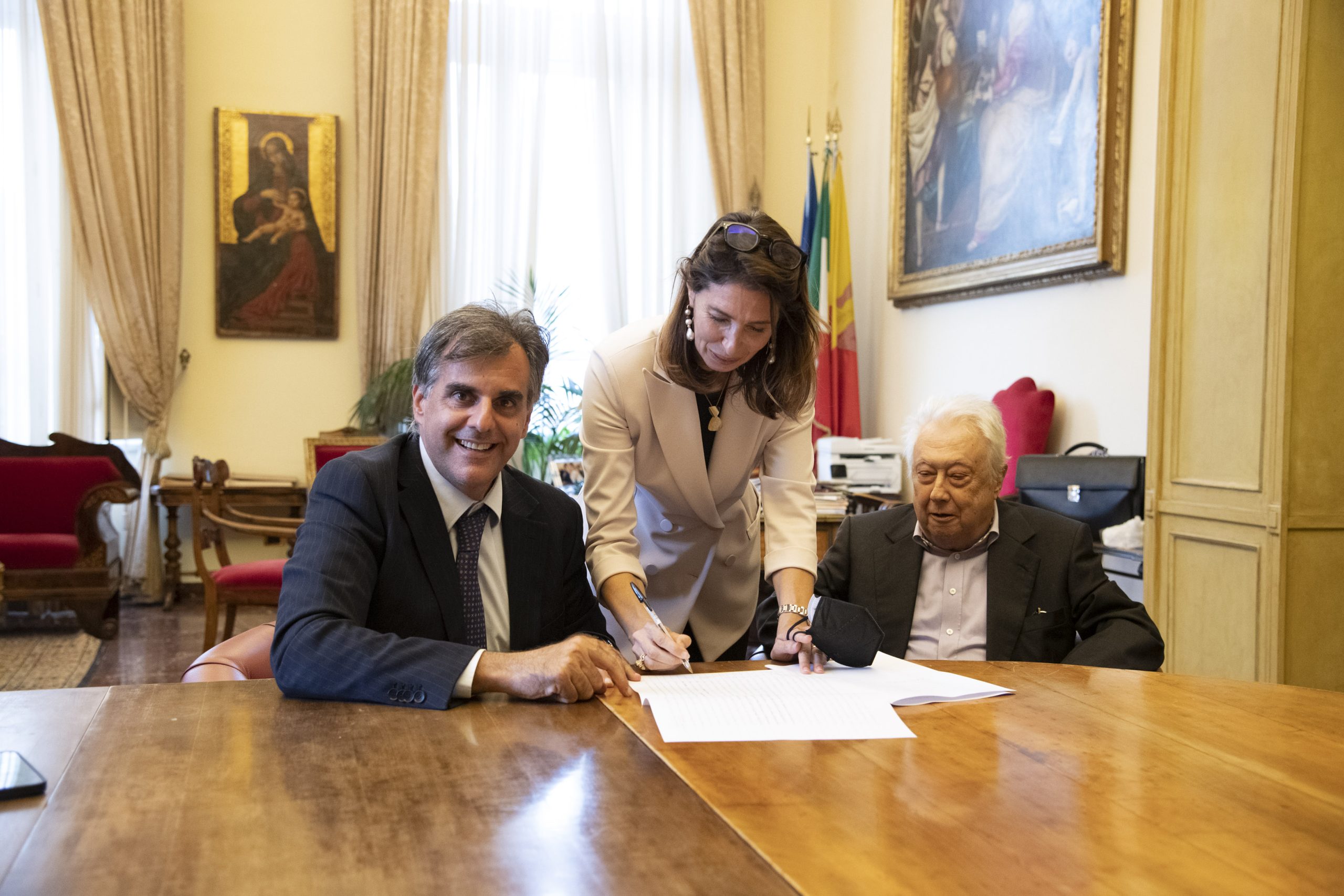 L’Università acquista il patrimonio librario del “Gabinetto di lettura”