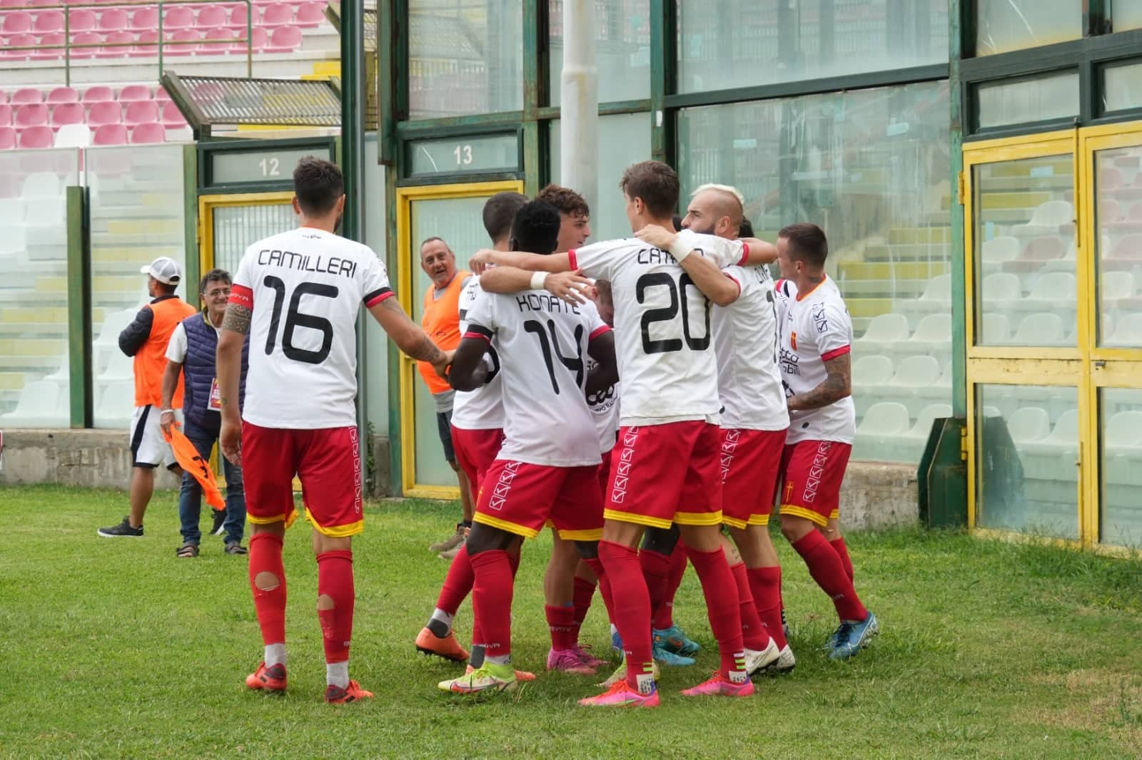 Messina non bello ma con 3 punti in più