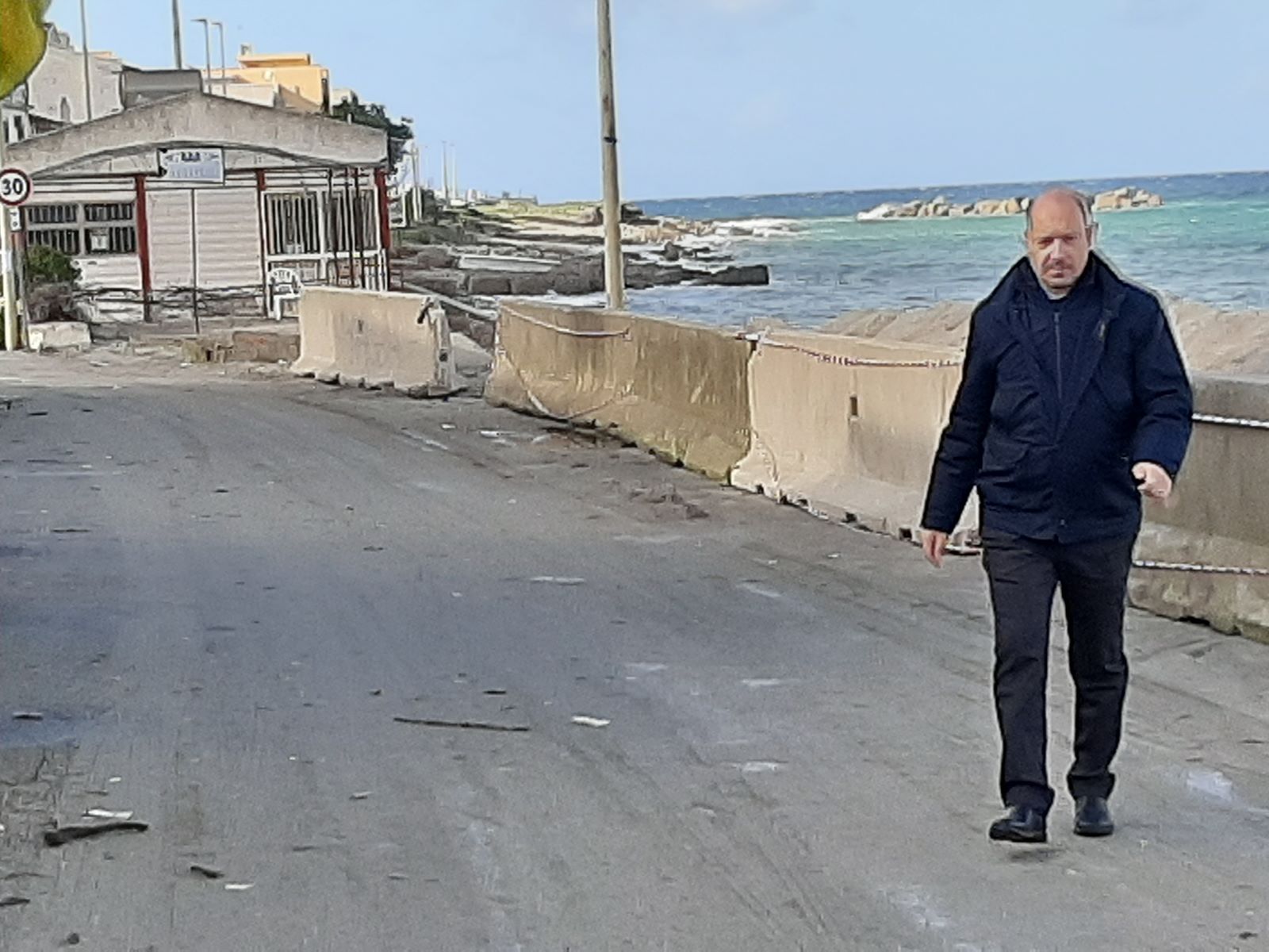 Acqualadrone, soluzione-tampone contro i marosi