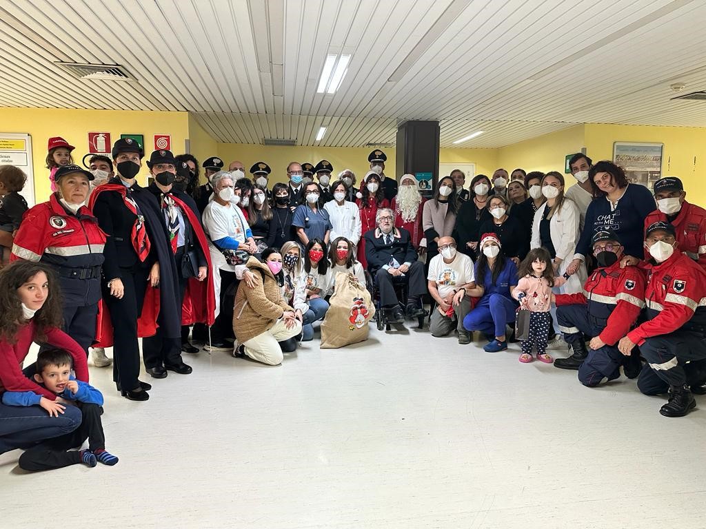 Natale Solidale, Carabinieri donano giocattoli al Papardo