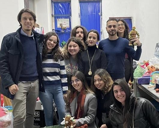 Cairoli, rinviata a domani la la consegna doni