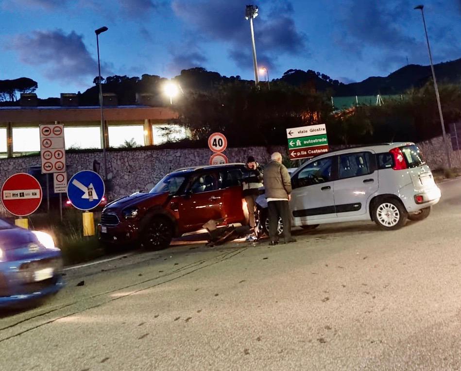 Ennesimo incidente nello svincolo-trappola