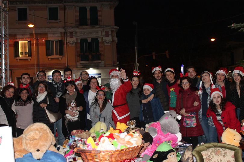 Doni di Natale ai bambini, Morgana e Invisibili Onlus insieme