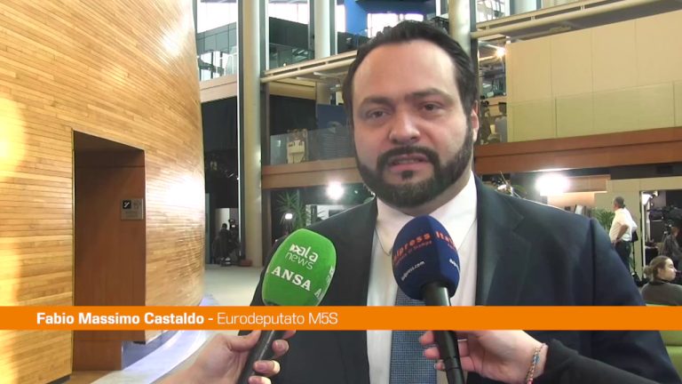 Ue, Castaldo “Economia ancora non al riparo dai rischi”