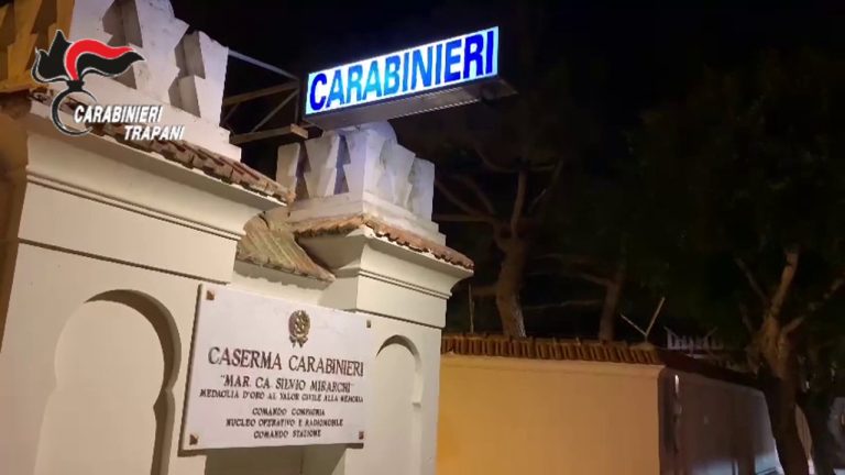 Smantellata piazza di spaccio droga a Marsala, 11 arresti