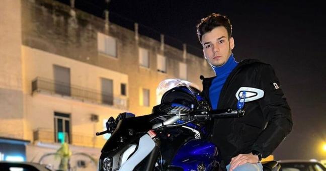 Disgrazia, muore centauro 23enne