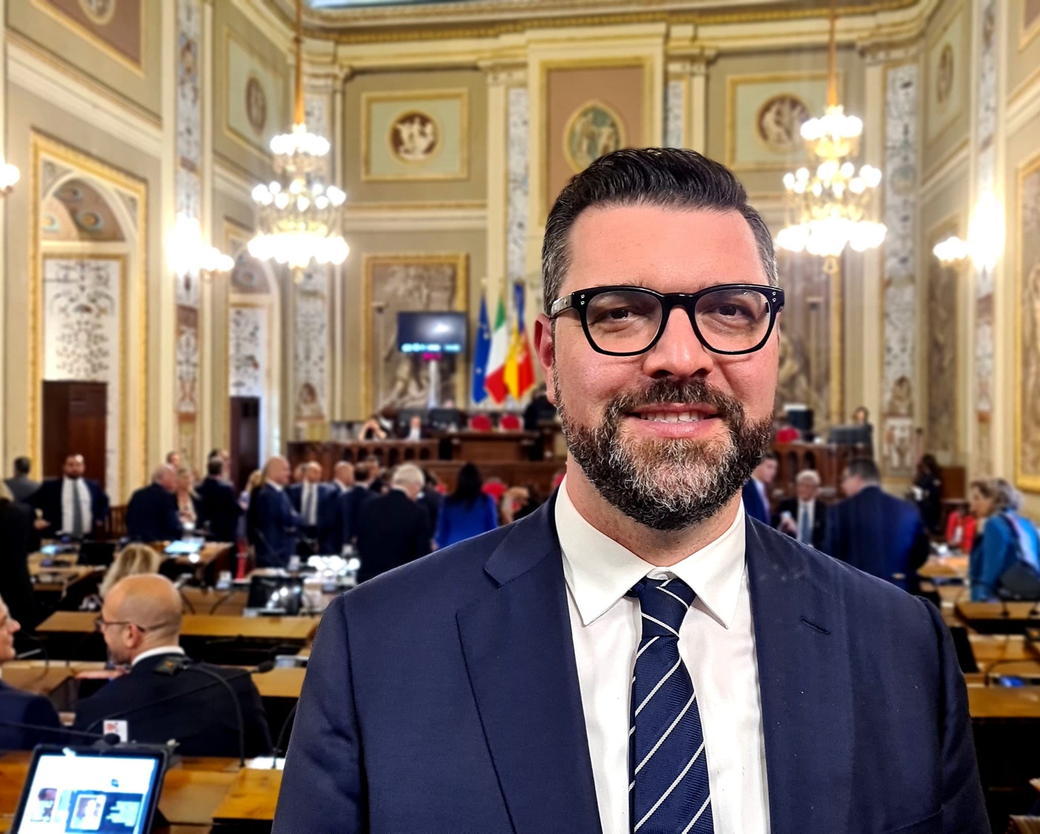 De Luca: “Bene posti fissi polizia negli ospedali”