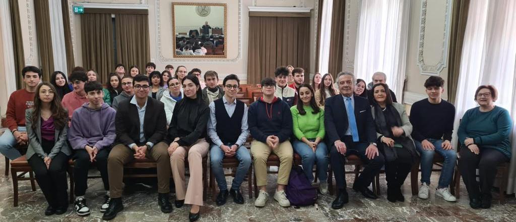 La “Consulta” incontra il provveditore Vadalà