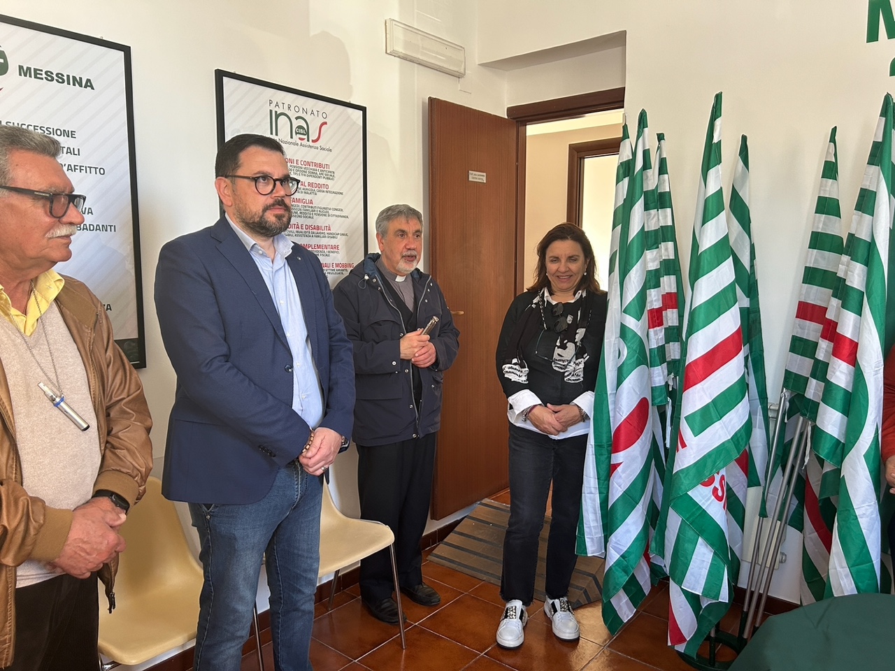 Cisl, riapre la sede di via Bellinziona