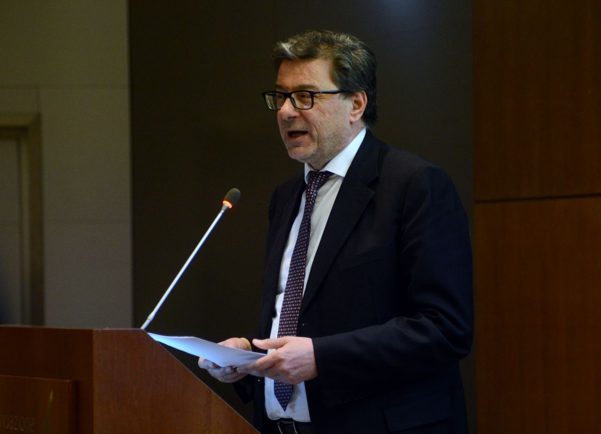 Via libera al Def, Giorgetti “Ambizione responsabile per nuova crescita”