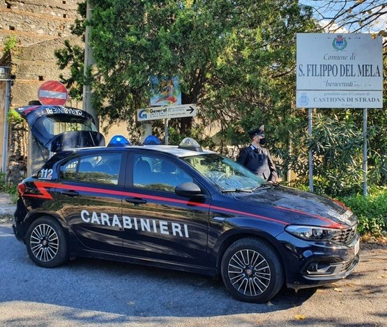Acido sul volto di una donna, arrestato 65enne