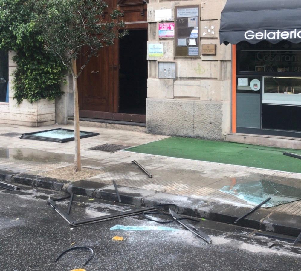 Maltempo, sfiorata tragedia in centro. A Messina è allerta rossa