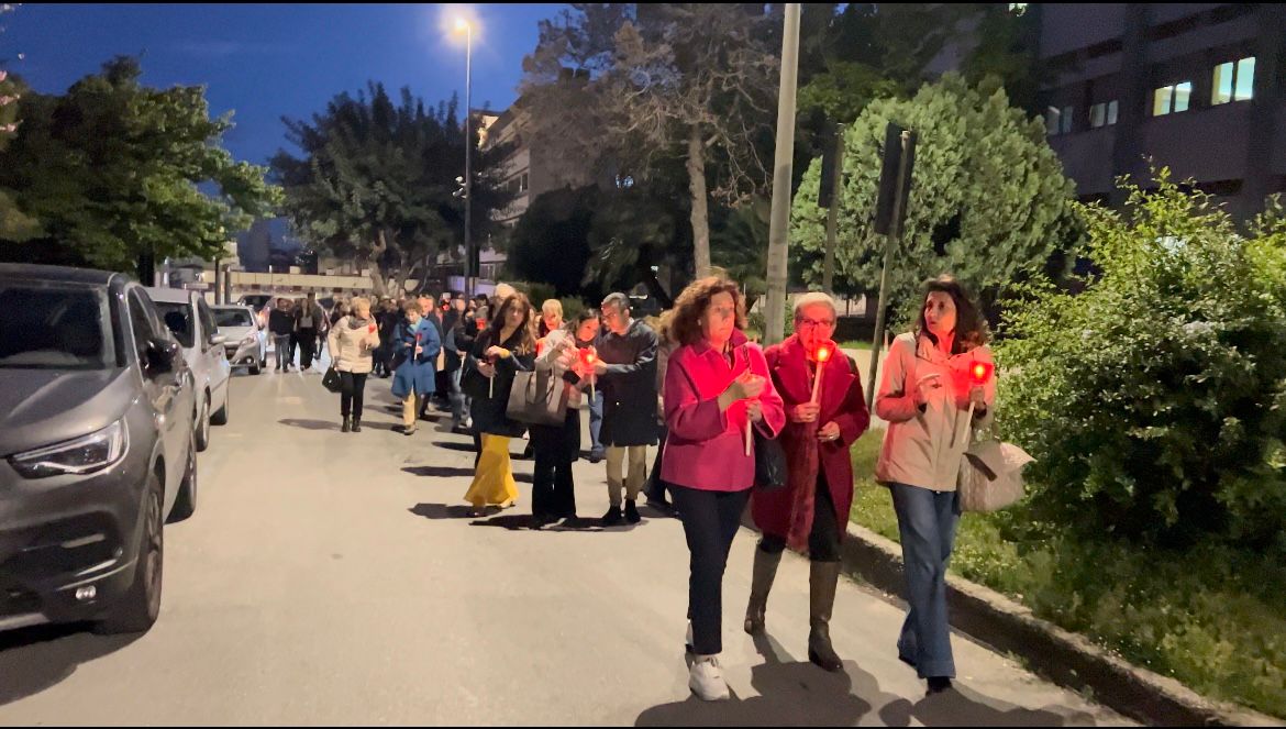 Policlinico, fiaccolata per la psichiatra assassinata