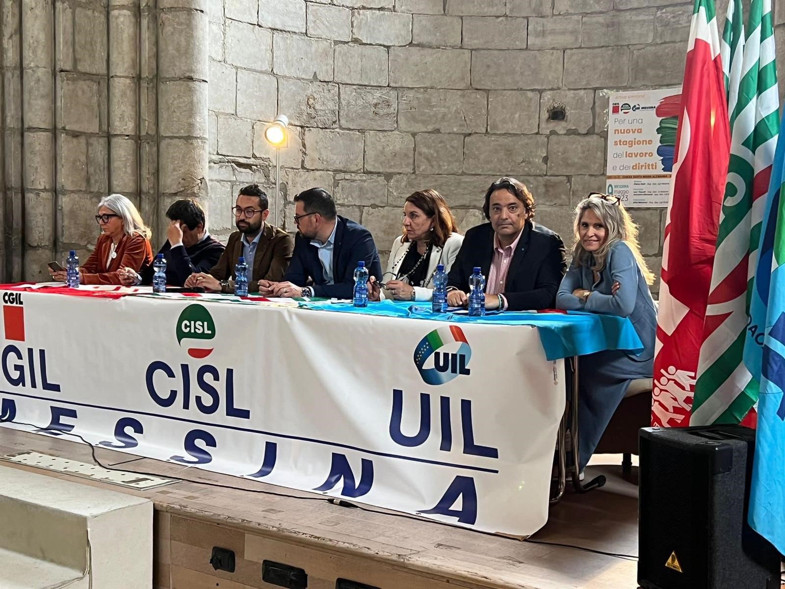 Sindacati uniti in vista della manifestazione di Napoli