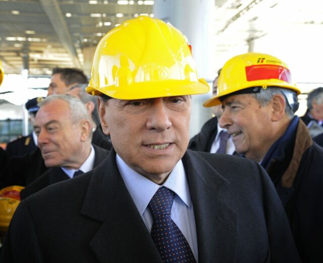 Le tre volte in cui Berlusconi rilanciò il ponte