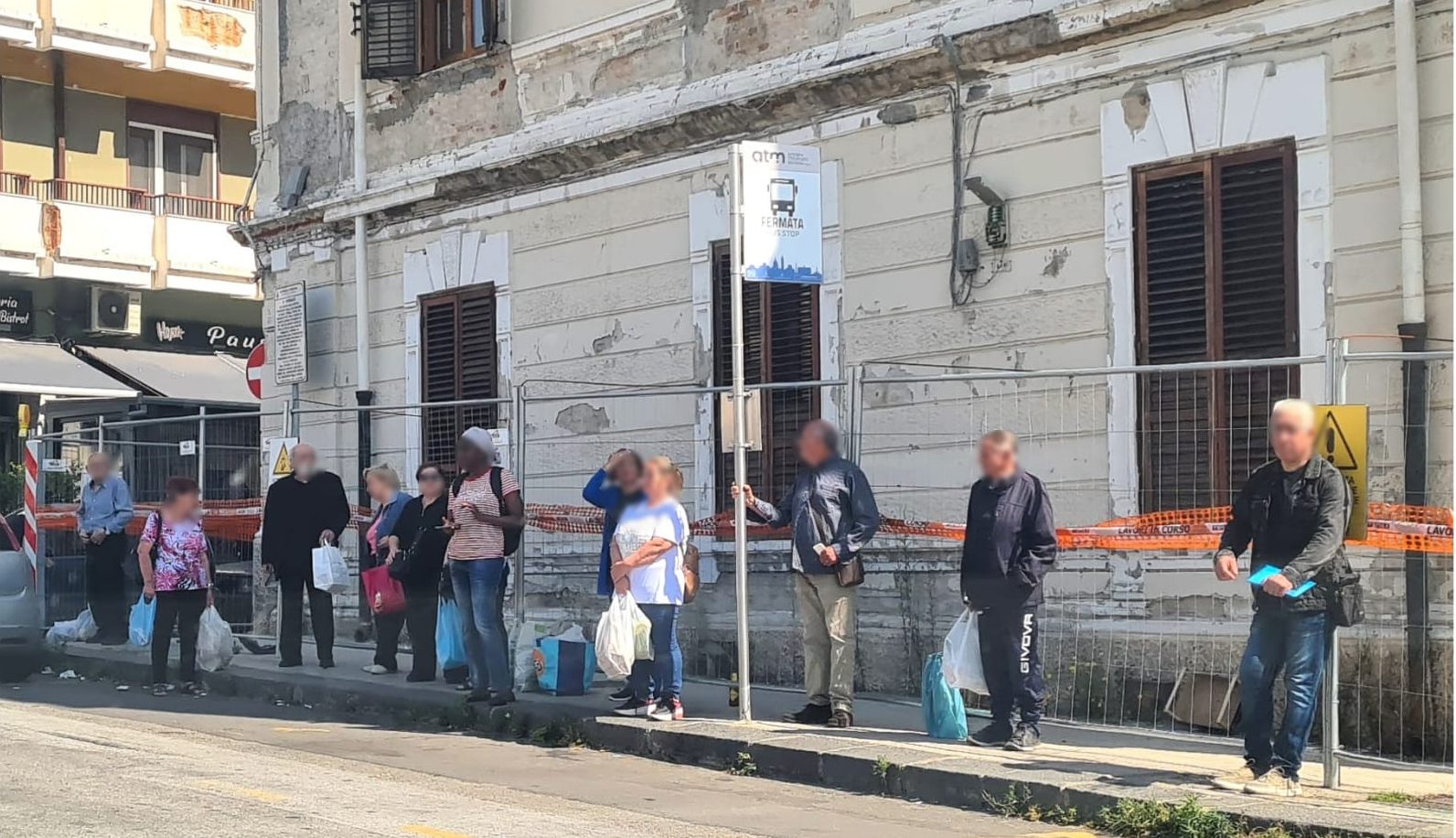 Viale Europa, Geraci: “anziani in piedi, serve pensilina Atm”