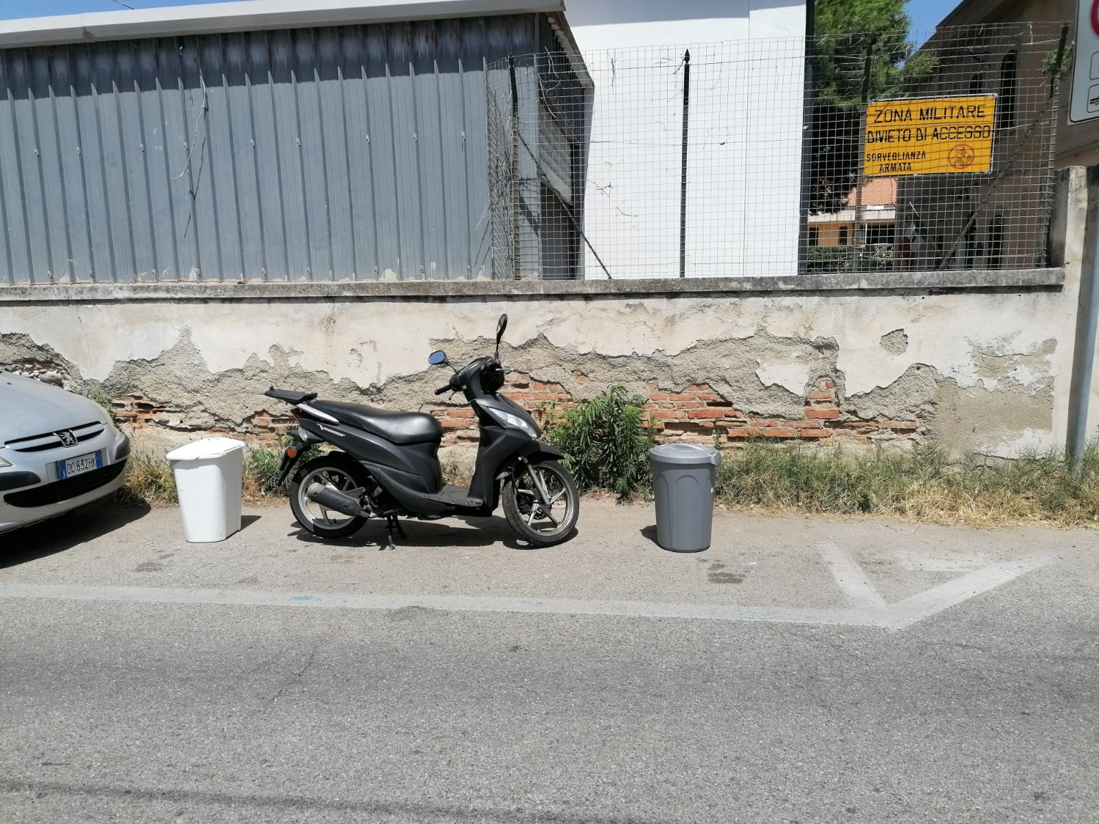 I furbetti del parcheggio a Torre Faro