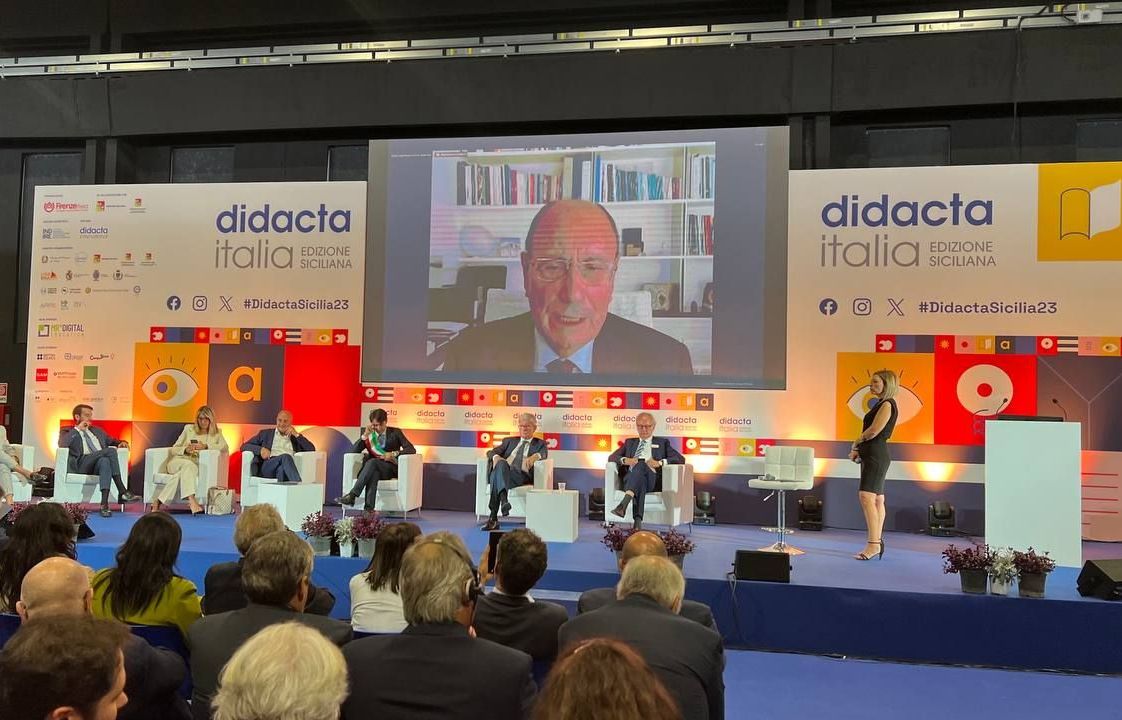 Scuola, Schifani “La Sicilia coglie la sfida lanciata da Didacta”
