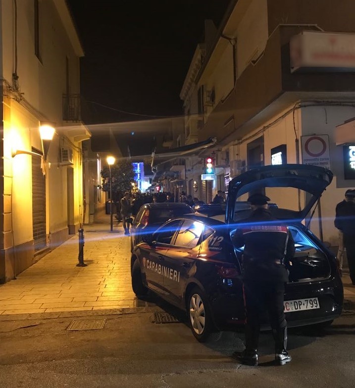 Controlli a tappeto dei carabinieri: scattano 4 denunce