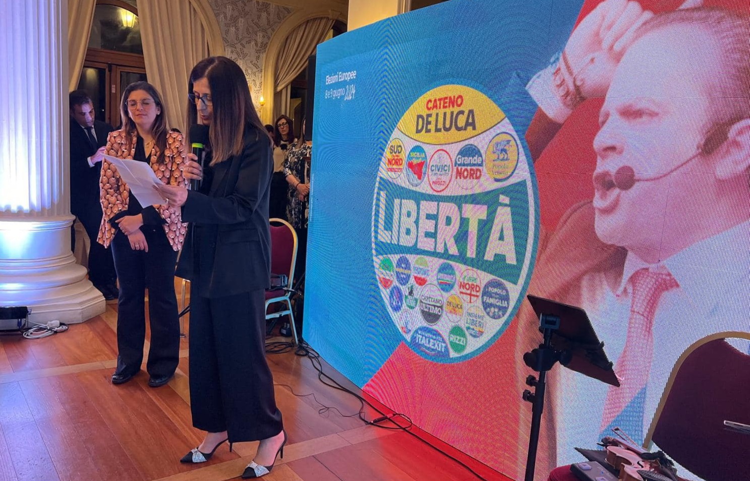 Sud chiama Nord: 350 sponsor-sostenitori raccolgono 900mila euro. Assente De Luca