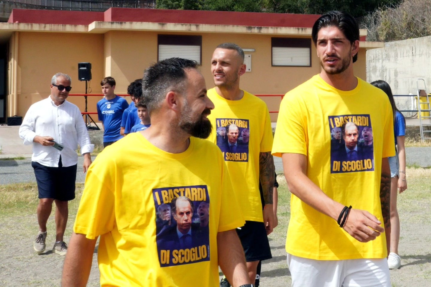 Lipari, gran successo de “I Bastardi di Scoglio”.