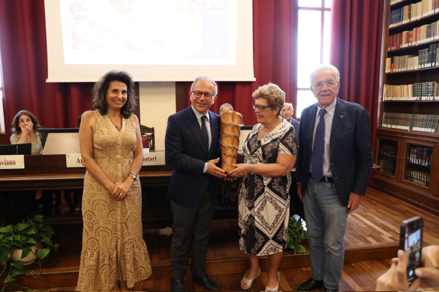 “Umanesimo e Solidarietà” col CESV premiano Trimarchi