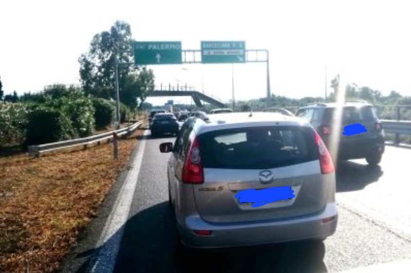 Incidente sulla A20, un ferito