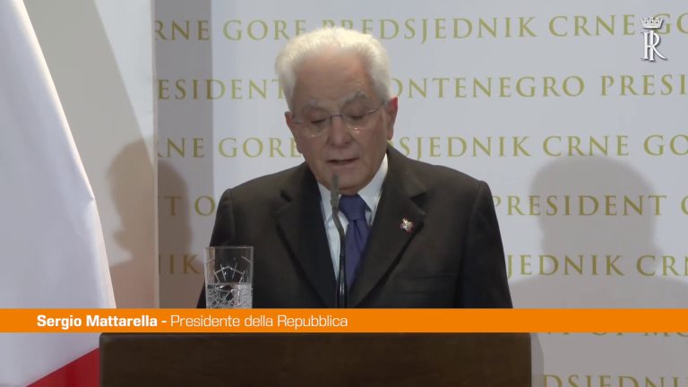 Mattarella “Russia si era impegnata a rispetto integrità Ucraina”