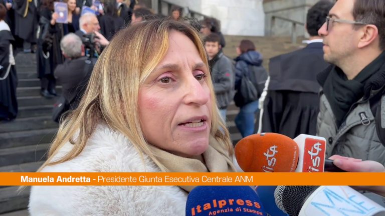 Sciopero magistrati, protesta delle toghe al Tribunale di Milano