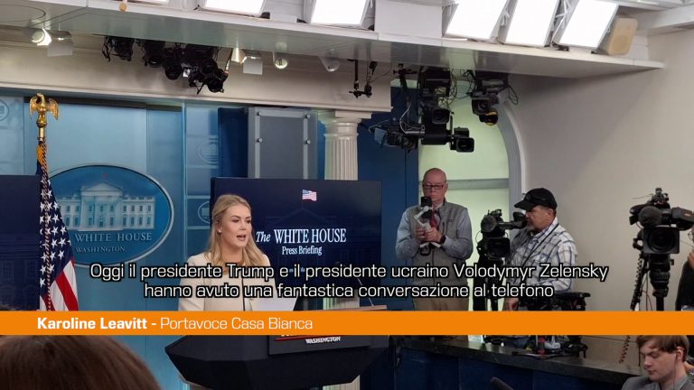 Ucraina, Leavitt “Zelensky ha ringraziato Trump per il sostegno”