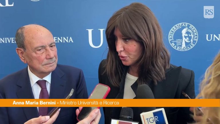 Bernini “Vogliamo iniziare senza test d’ingresso già quest’anno”