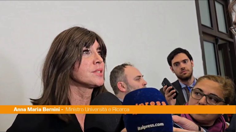 Medicina, Bernini “No abolizione numero chiuso, ma test d’ingresso”