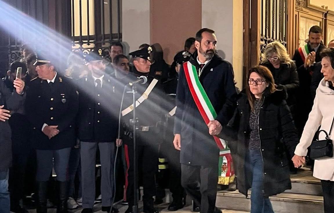 La fiaccolata per Sara Campanella: proclamato lutto cittadino