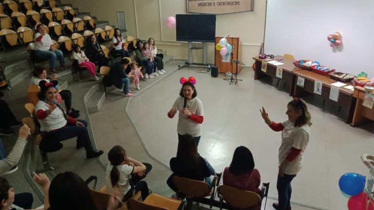 Animazione a Pediatria con “Padre nostro… Padre di tutti”