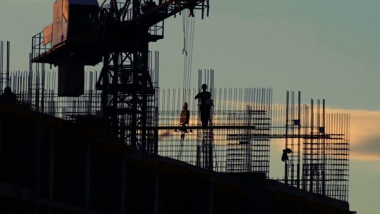 Ad aprile in calo la fiducia di consumatori e imprese