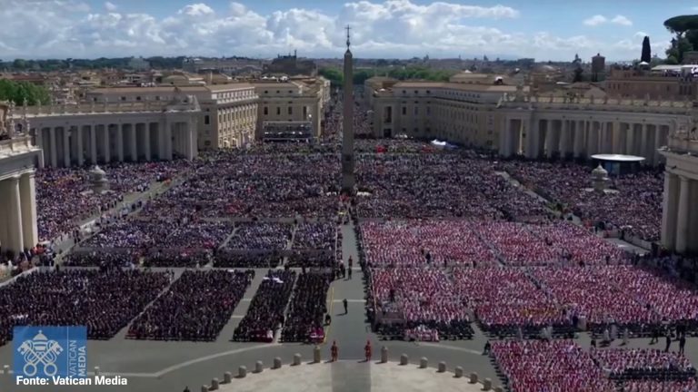 Addio a Francesco, in 400.000 ai funerali del Papa degli ultimi