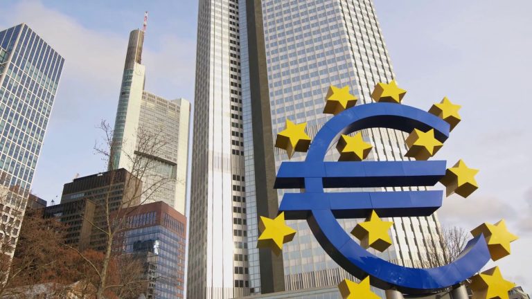 La Bce taglia ancora i tassi di interesse