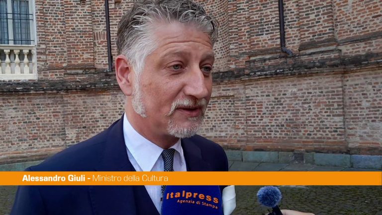 Salone Libro, Giuli “Non escludo ingresso del Mic nella governance”