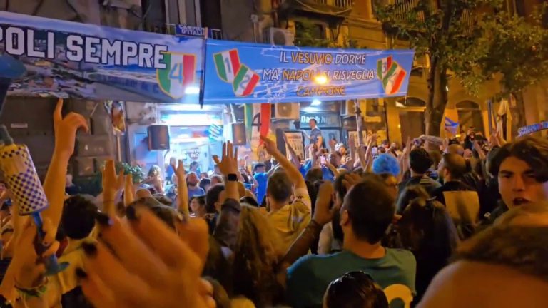 Napoli campione d’Italia, è festa in città