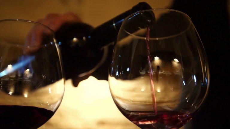 Il vino traina l’export degli alcolici europei