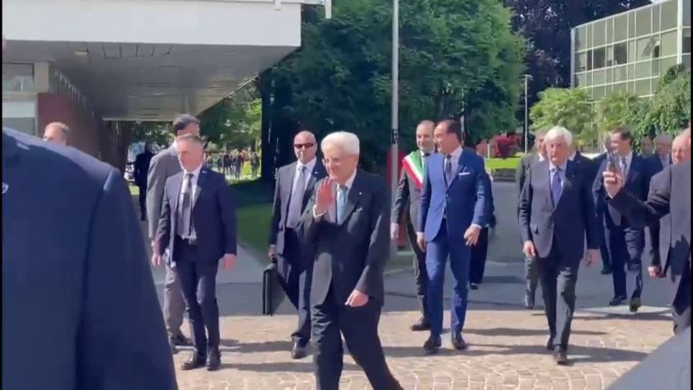 Mattarella è arrivato all’Itcilo di Torino, le immagini