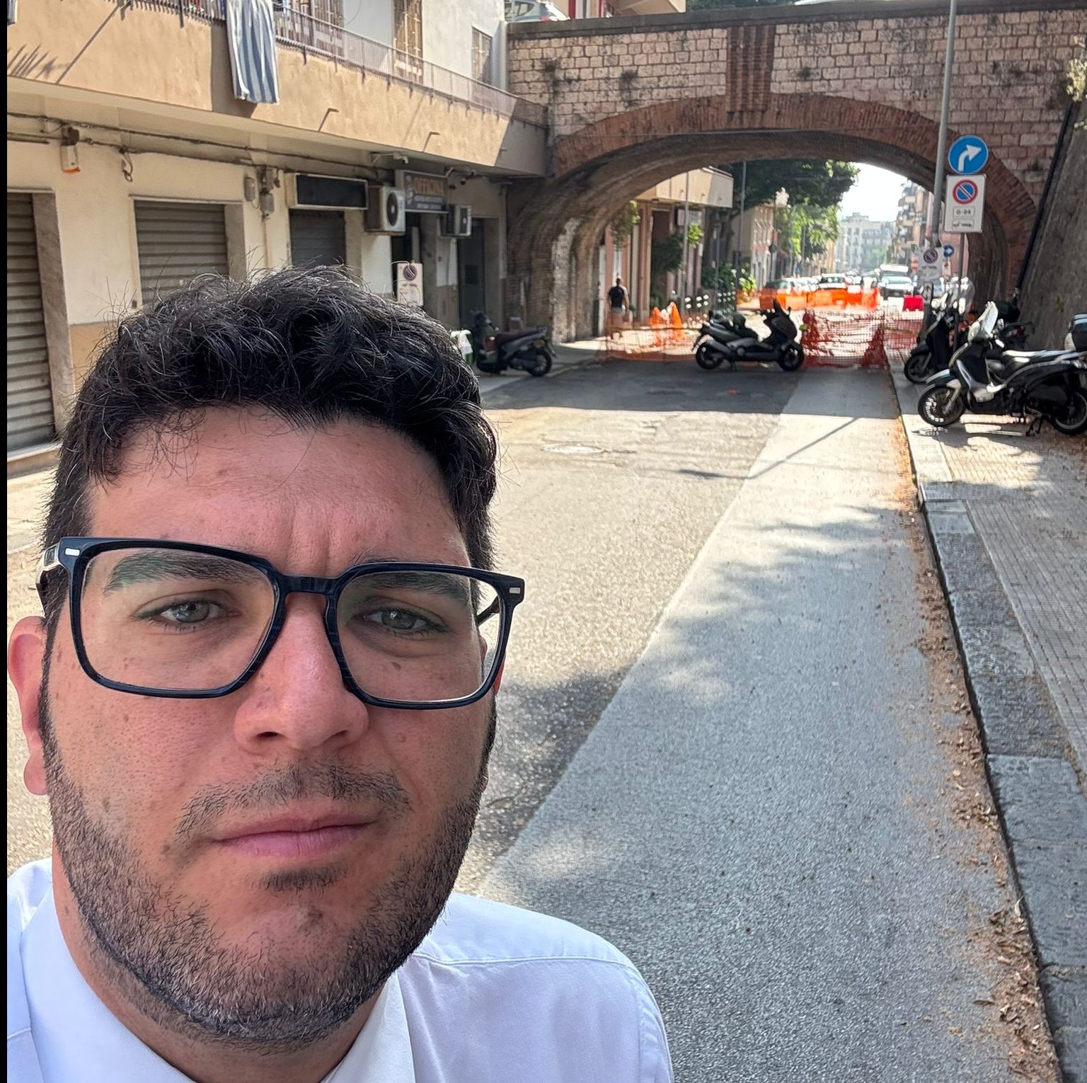 Lavori Via Santa Marta, Carbone (FdI): “Urge viabilità alternativa o passaggio carrabile”