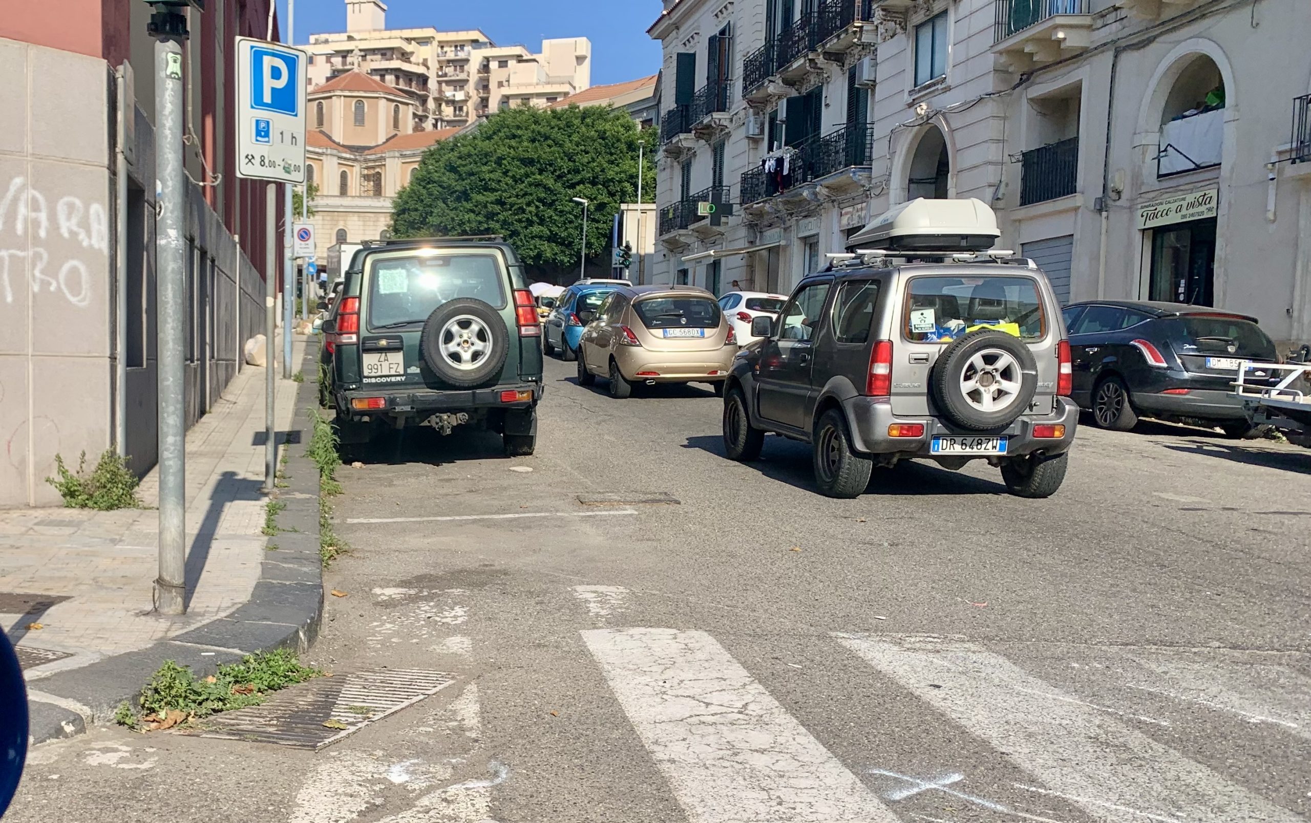 Via Garibaldi, schianto fatale nella notte: muore 17enne